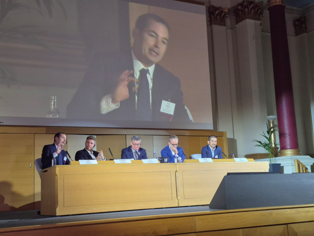 Windward CEO & Co-Founder Ami Daniel speaking at the 17th Capital Link Shipping Shipping and Marine Services Forum at London International Shipping Week